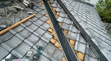 屋根の部分補修工事