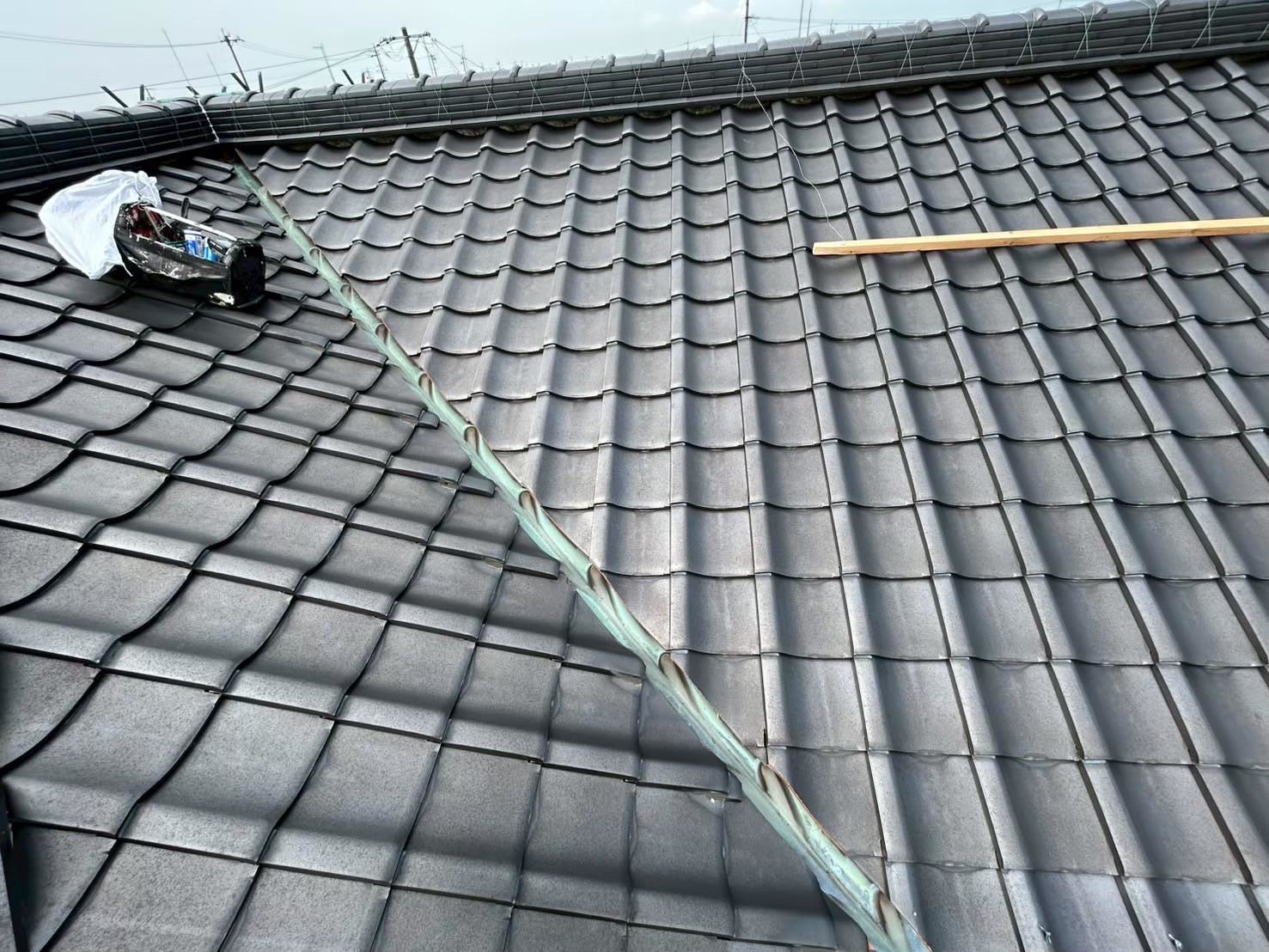 愛知県安城市にて雨漏り防止の谷板金工事の施工前写真