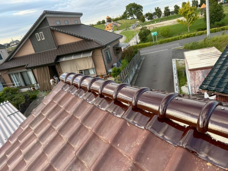 愛知県安城市にて雨漏り予防〈棟瓦の組み直し〉の施工後写真