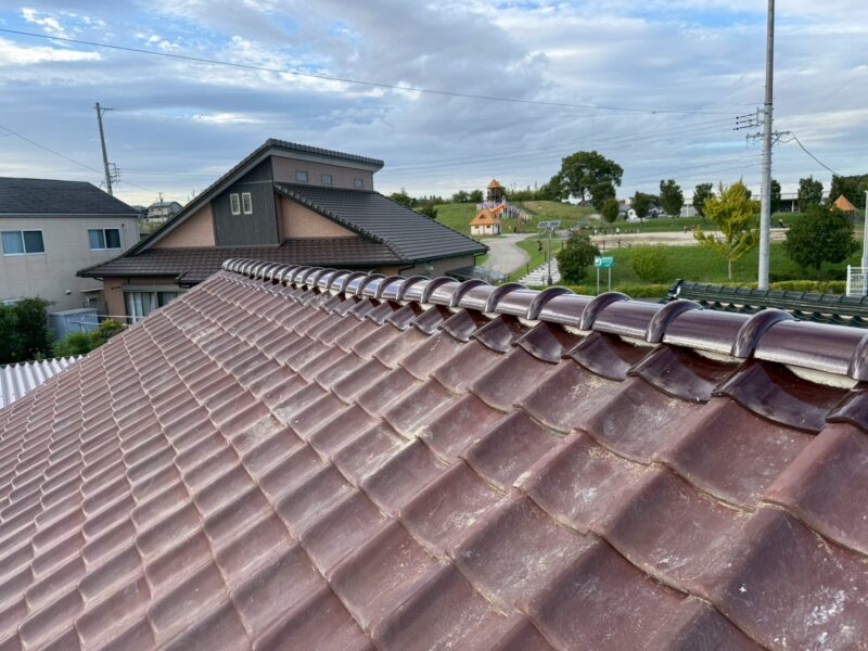 愛知県安城市にて雨漏り予防〈棟瓦の組み直し〉