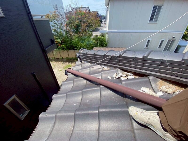 愛知県安城市にて屋根修理・漆喰補修〈築30戸建ての雨漏り予防〉の施工前写真