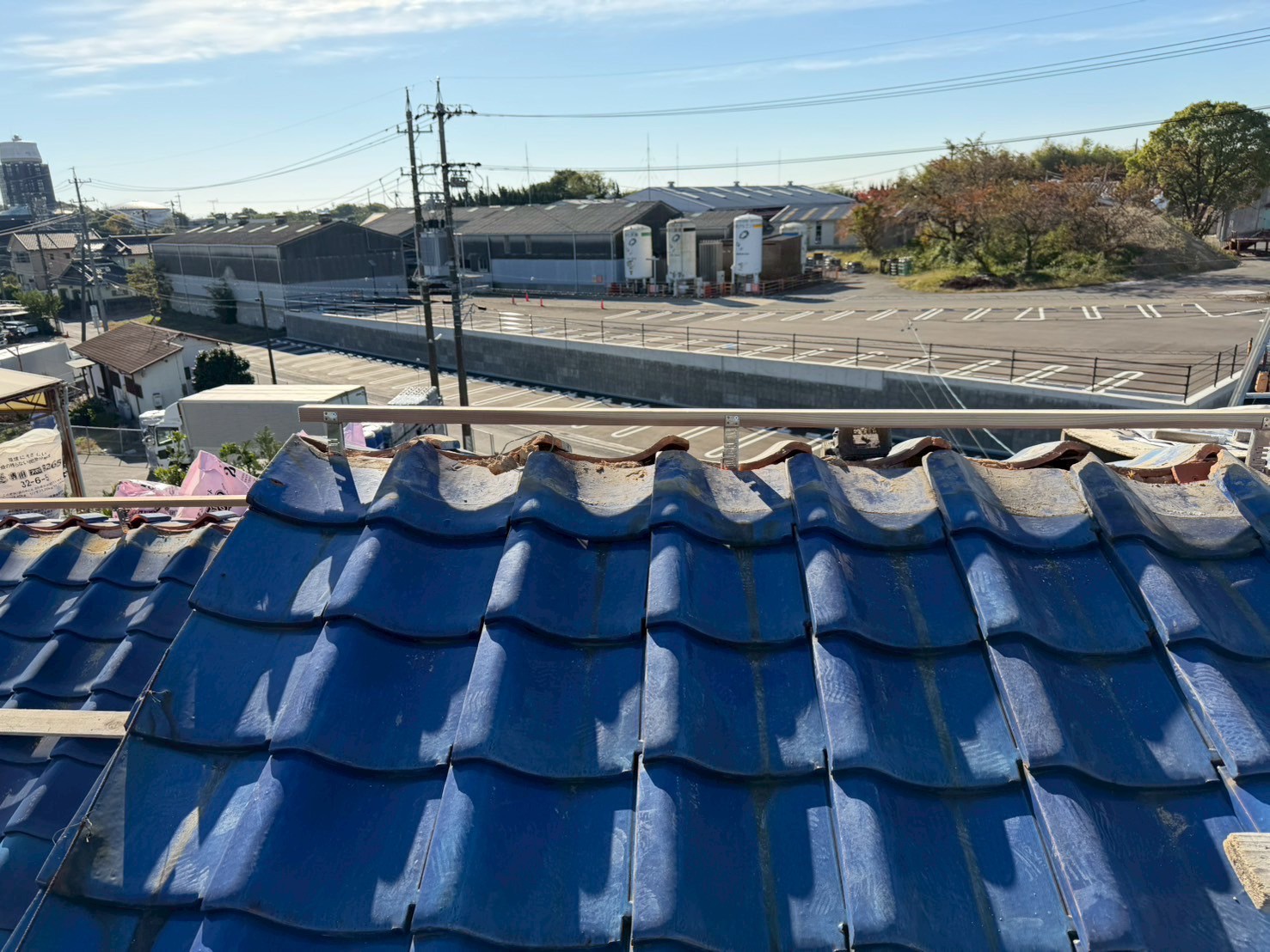 西尾市にて屋根修理〈雨漏りリスクの高い漆喰の剥がれ〉の施工前写真