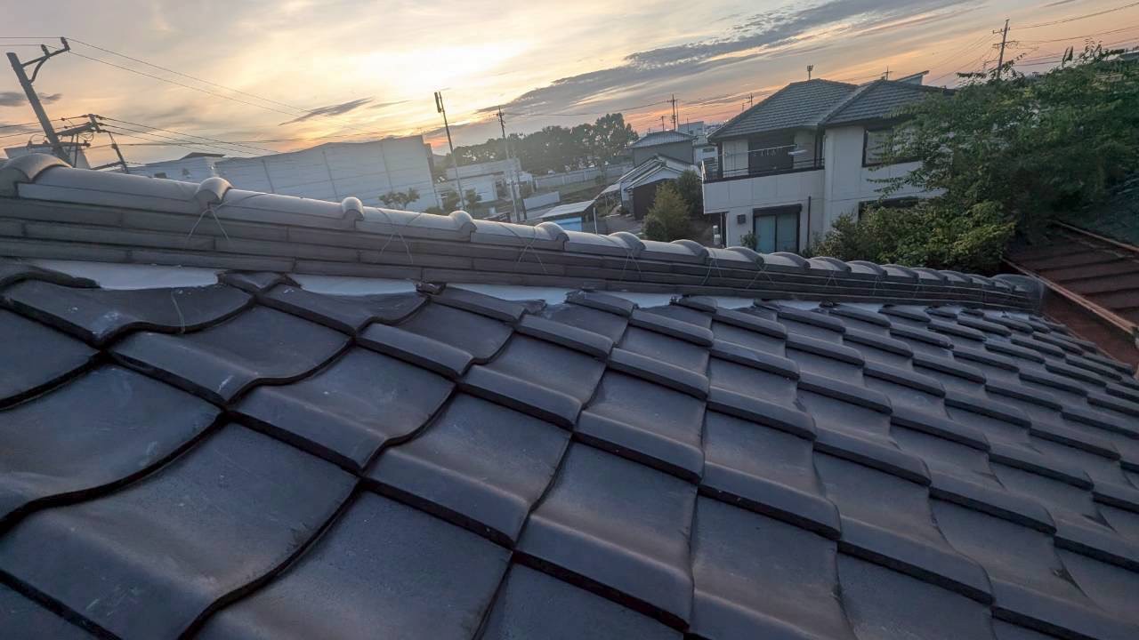 愛知県碧南市にて屋根修理〈瓦屋根の漆喰補修〉の施工後写真