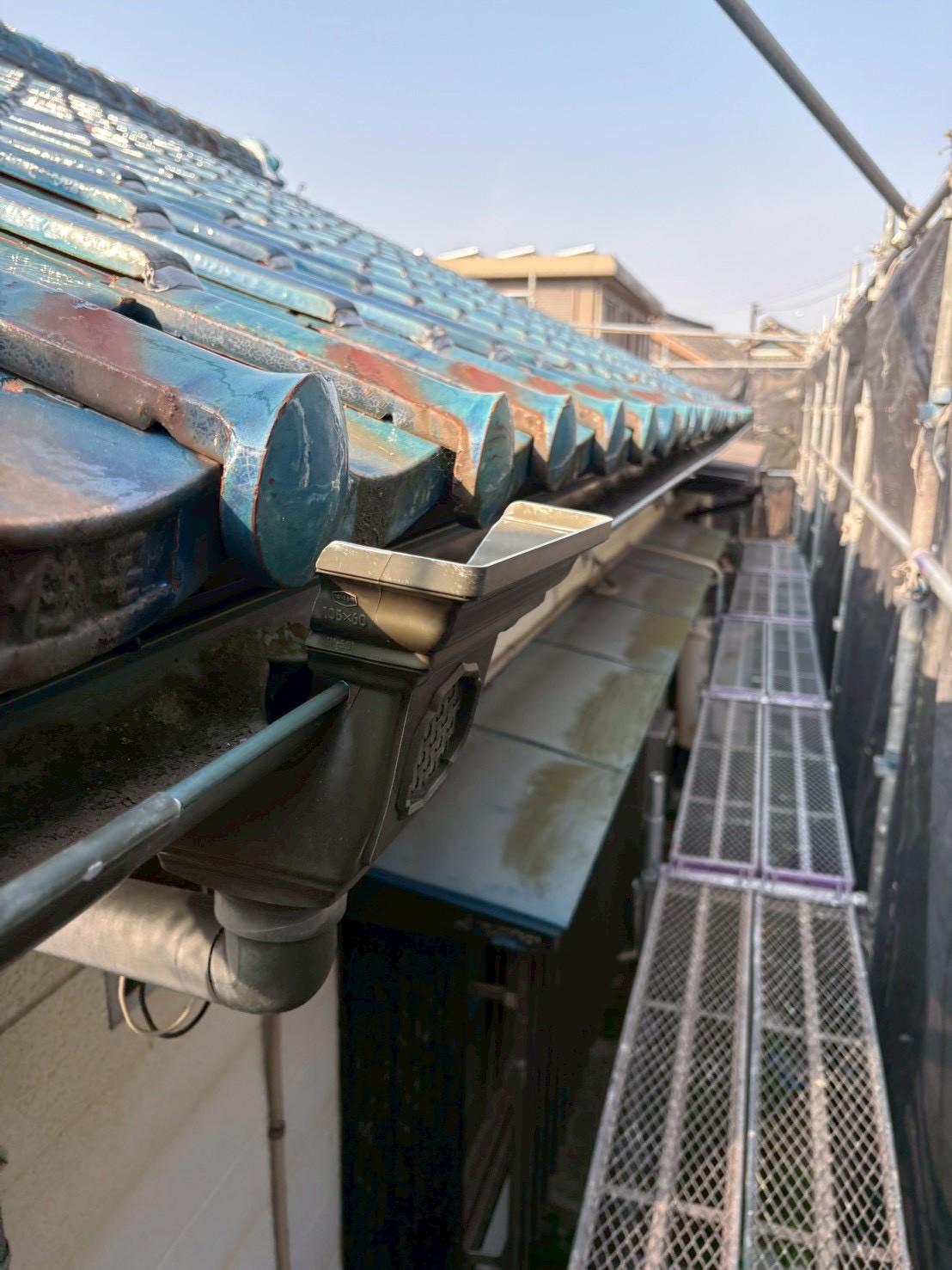 安城市にて雨樋修理〈雨樋の交換〉の施工前写真